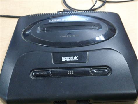 Sega Genesis II Teardown - iFixit