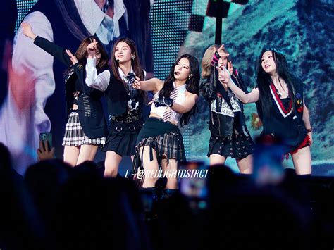 221113 ITZY - 1st World Tour ‘CHECKMATE’ in New York City | kpopping