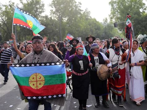 Los Mapuches Avanzaron En La Toma De Tierras En La Patagonia Cada