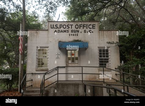 an old rural US United States Post Office in the lowcountry - Adams Run ...