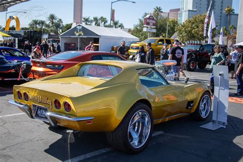 Dk A Corvette Gas Monkey Garage Midas Monkey Alan O