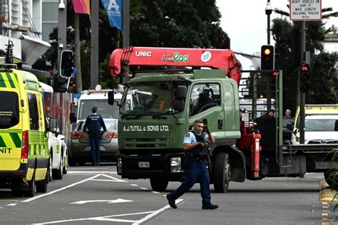 En Nouvelle Z Lande Fusillade Mortelle Au Jour D Ouverture Du Mondial