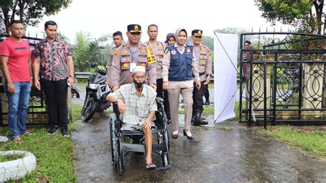 Kapolres Kuansing Pangucap Rela Jemput Pemilih Disabilitas Menuju Ke