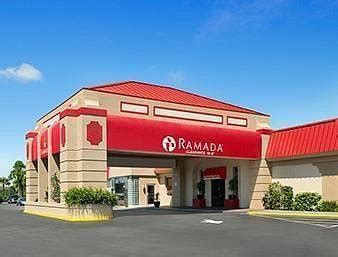 RAMADA BY WYNDHAM TITUSVILLE/KENNEDY SPACE CENTER - Prices & Hotel Reviews (FL)