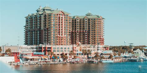 Destin Harbor Boardwalk - Destin, FL | I-10 Exit Guide