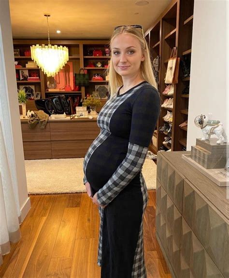 Sophie Turner Pregnant Rpregcelebs