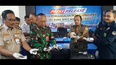 Petugas Satgaspam Tni Al Bandara Juanda Gagalkan Penyelundupan Ribu