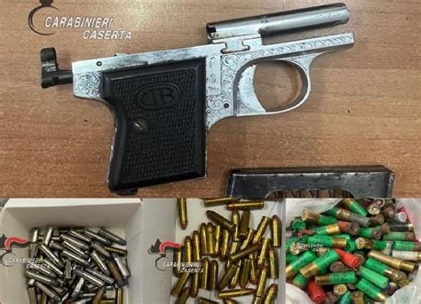 Carabinieri Vanno In Garage E Trovano Pistola Con 355 Colpi FOTO