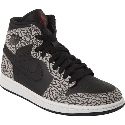 Air Jordan Men's Aj1 Retro High Basketball Shoes | Men's Athletic Shoes ...