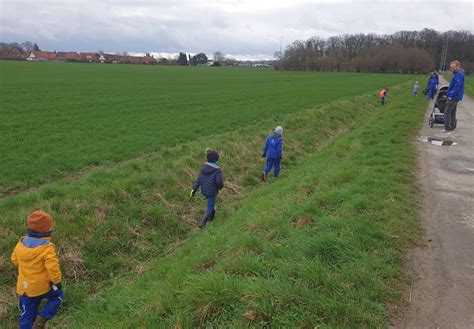 Auch In Landringhausen Gingen Gro Und Klein Auf M Llsammel Tour