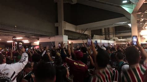 Fluminense F C on Twitter Tá todo mundo LOUCO DA CABEÇA no show do