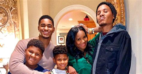 Ushers Ex Wife Tameka Foster Is All Smiles In Rare Photo With Her 4 Handsome Sons On Thanksgiving