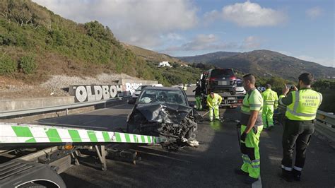 Fotos Del Accidente De Tr Fico En La N En Tarifa