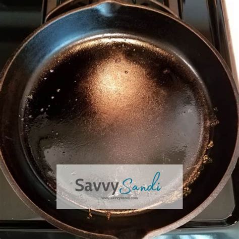 Cast Iron Skillet Care And How To Maintain The Pans Savvy Sandi