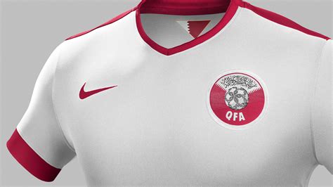 Qatar and Nike Unveil National Football Team Kits - Nike News