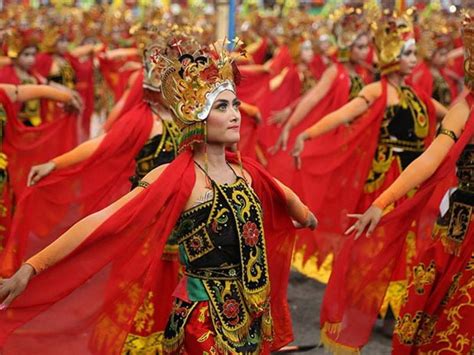 Gandrung Banyuwangi Tarian Khas Dari Bumi Blambangan