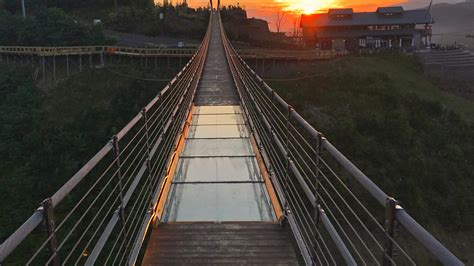 Gatlinburg's SkyBridge doubles the length of see-through glass