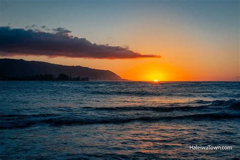 Kaiaka Bay Beach Park (Camping & Visitor Guide) - Haleiwa Town