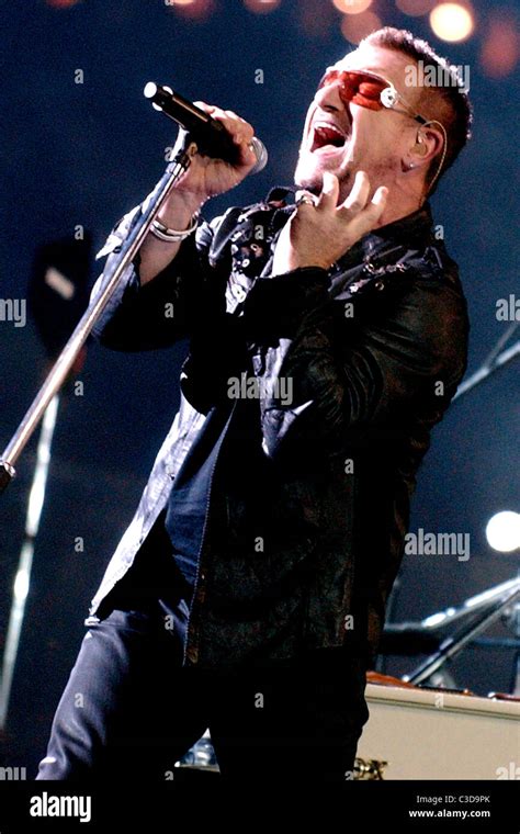 Bono u2 performing live in concert at amsterdam arena amsterdam hi-res ...