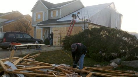 Tornado aftermath: Cleanup begins in Dexter