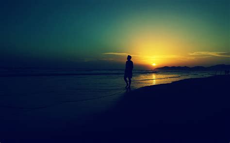 Sad Alone Man At Sunset Beach Waves Wallpapers 2880x1800 411391