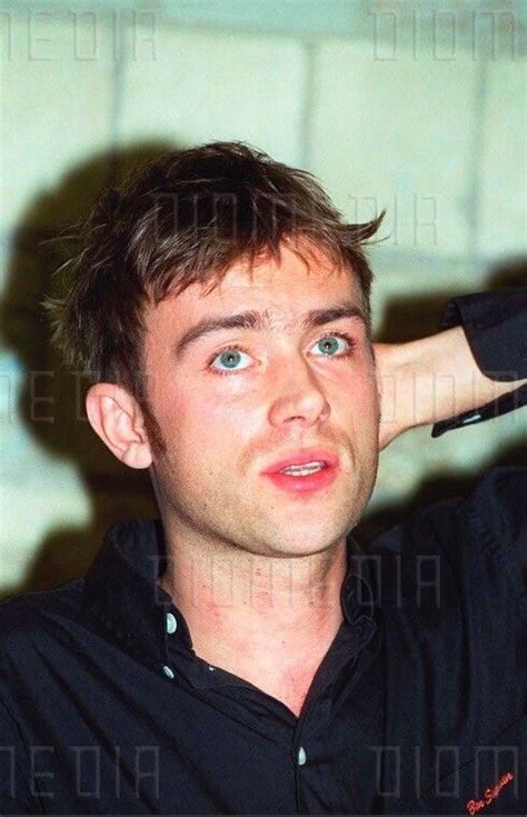 Pin By Mary Gray On Perfect Damon Albarn Damon Albarn Britpop