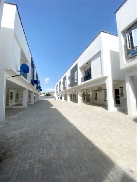 For Rent 3 Bedroom Terrace Duplex Victoria Crest Estate VGC Lekki