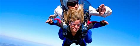 Tout Ce Que Vous Devez Savoir Sur Le Saut En Parachute En Tandem