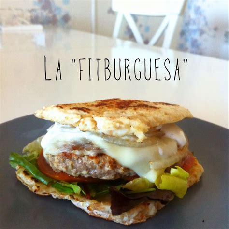 RECETA FITNESS Hamburguesa baja en calorías con pan sin HC 1000 Fit