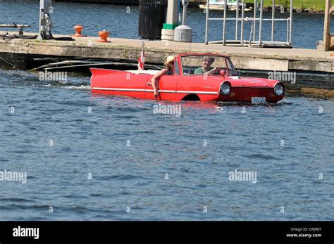 Amphibian car Stock Photo - Alamy