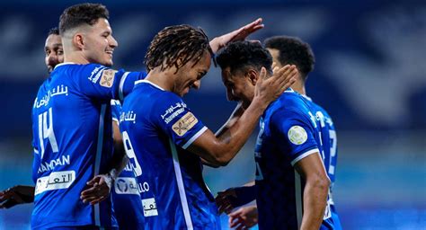 Andr Carrillo Presente En Goleada Del Al Hilal Sobre Al Ettifaq En La