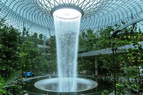 Premium Photo | Waterfall in Singapore Airport changi airportxA