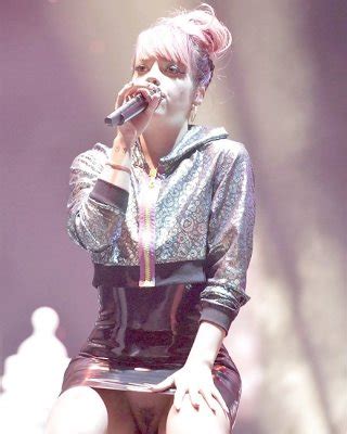 LILY ALLEN ASS CROTCH SHOTS Porn Pictures XXX Photos Sex Images PICTOA