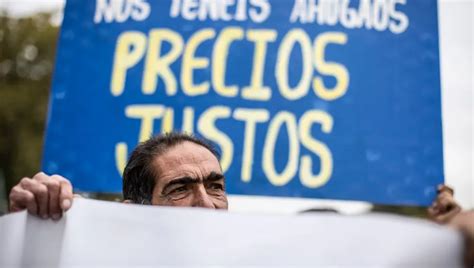 Los Transportistas En Huelga “cuando Una Persona Tiene Hambre No Se Le