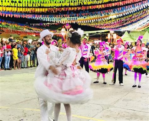 Agora é lei federal Quadrilhas juninas viram manifestação da cultura