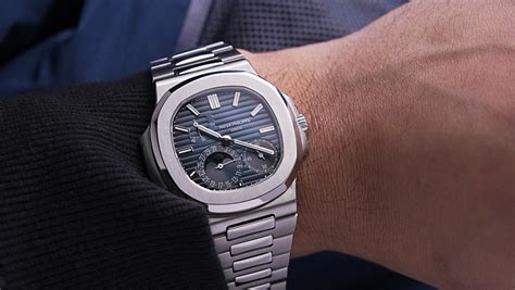 Patek Philippe Nautilus Blue Moonphase Geneva Seal Rare A