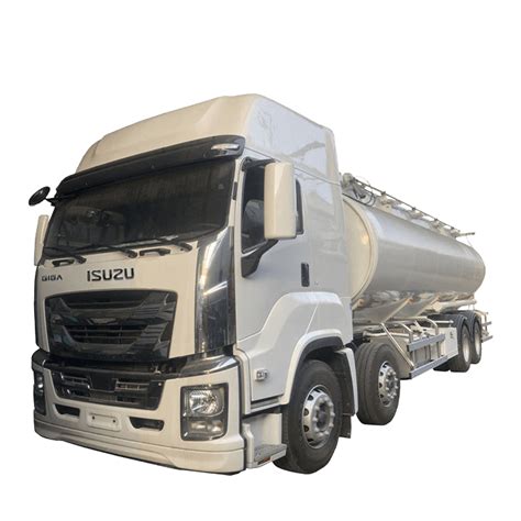 Isuzu Giga 8×4 460hp 30m³ Fuel Tank Truck China Truck International