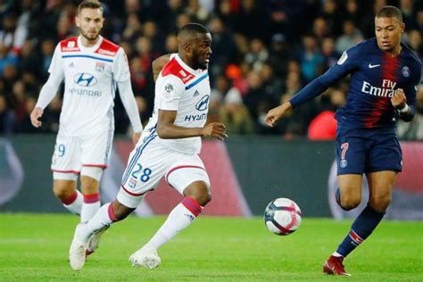 Mercato le PSG s active sur Tanguy Ndombele OL L Équipe