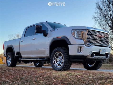 2020 Gmc Sierra 2500 Hd With 20x9 Hostile Rage And 35125r20 Gladiator Xcomp Mt And Suspension