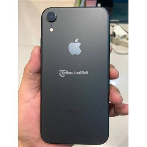 Hp Apple Iphone Xr Gb Bekas Garansi Resmi Aktif Mulus Siap Pakai Di