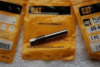 CAT Caterpillar Glow Plug 4N 4122 Lot Of 8 NEW EBay