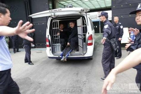 现场图：广东韶关越狱重刑犯落网逃犯民警凤凰资讯