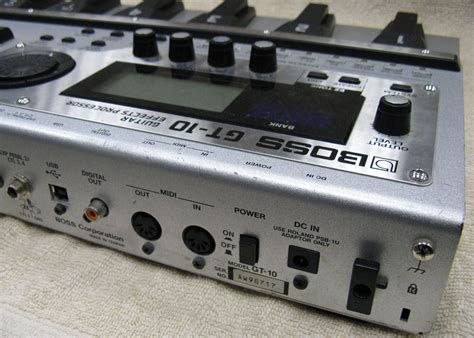 Boss GT-10 Guitar Effects Processor – Chicago Pawners & Jewelers, Inc.