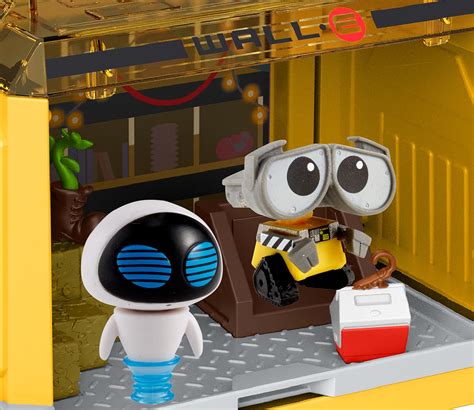 Mua Disney Pixar Minis Stackable Stories Wall E Garage Toy Detailed