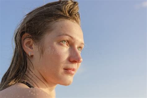 Naked Blonde Woman Wet Hair Stock Photos Free Royalty Free Stock Photos From Dreamstime