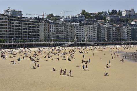 Fotos Temporada De Playas Con Aforos El Diario Vasco