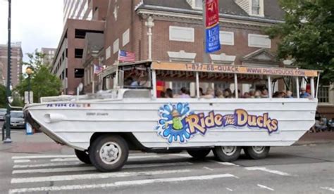 What is a Duck Boat? Facts About This Amphibious Vehicle