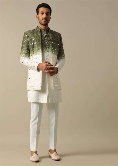 Get Ready For The Band, Baja & Baraat With These Baraati Outfits - KALKI Fashion Blog