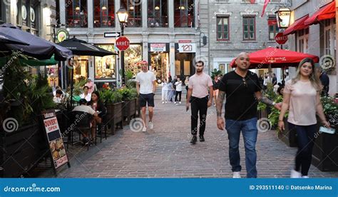 Beautiful View of Old Montreal Streets in Downtown Montreal Stock ...