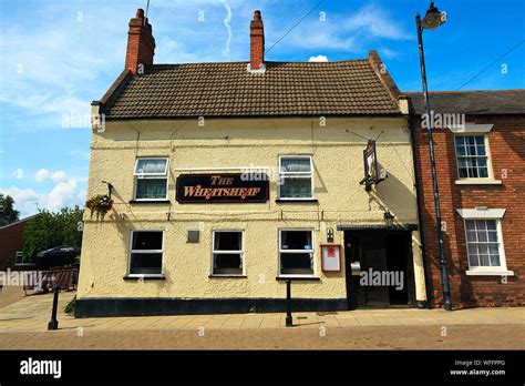 Wheatsheaf Pub High Resolution Stock Photography And Images Alamy